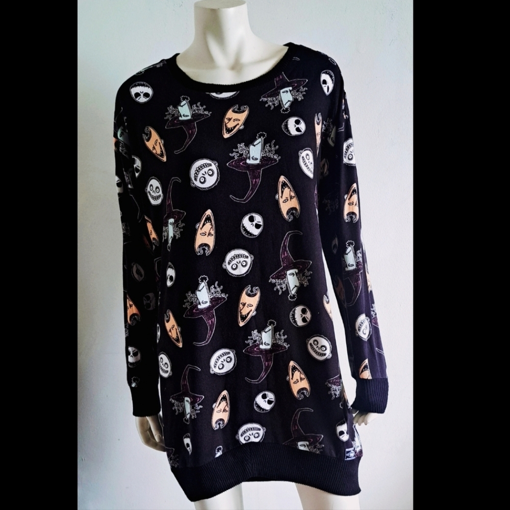 Brand NEW Nightmare Before Christmas Sleepshirt Sleepsweater